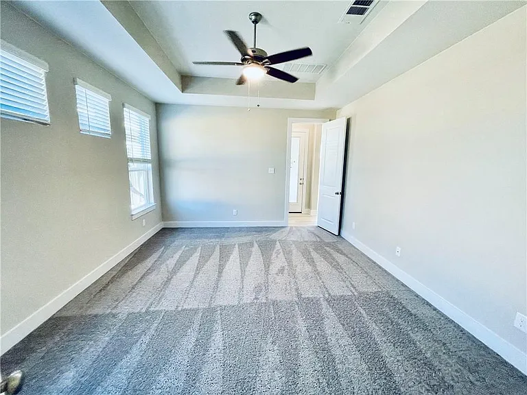 1117 Kerrwood Way — Photo 13