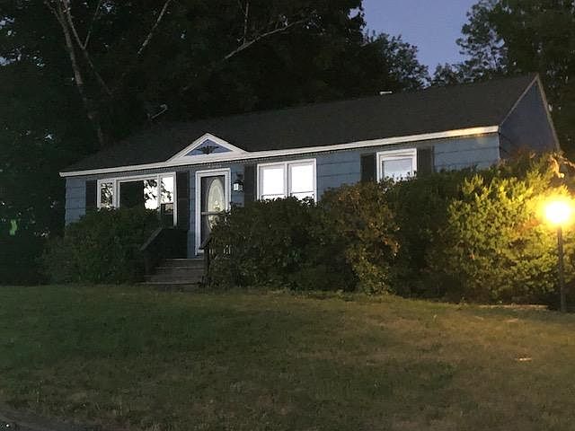 5 room ranch with one stall garage and bright finished basement 
 (Approx 400 SF- perfect for teen BR, home office or childrens playroom .
