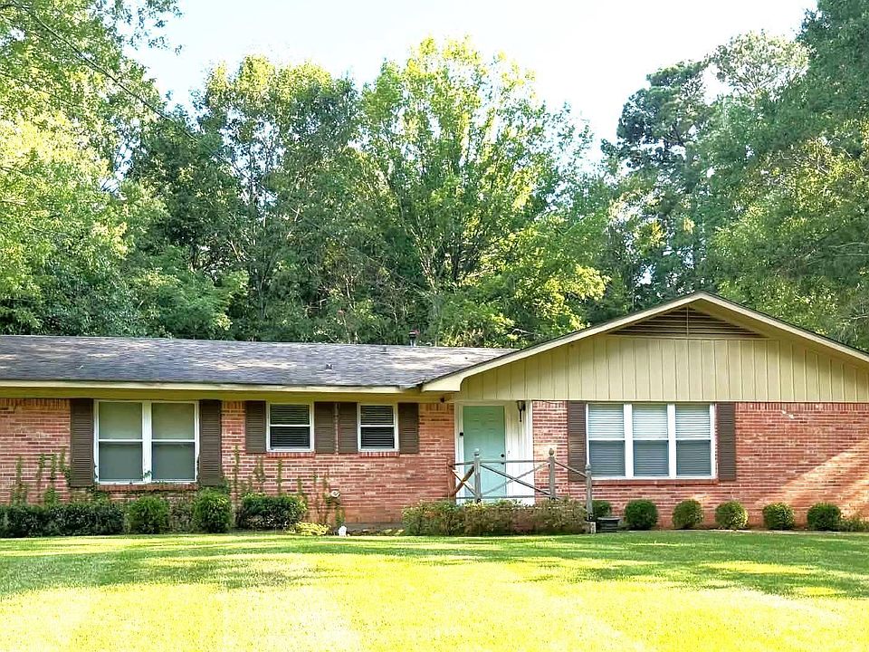 1st image of 905 Sherwood Dr
