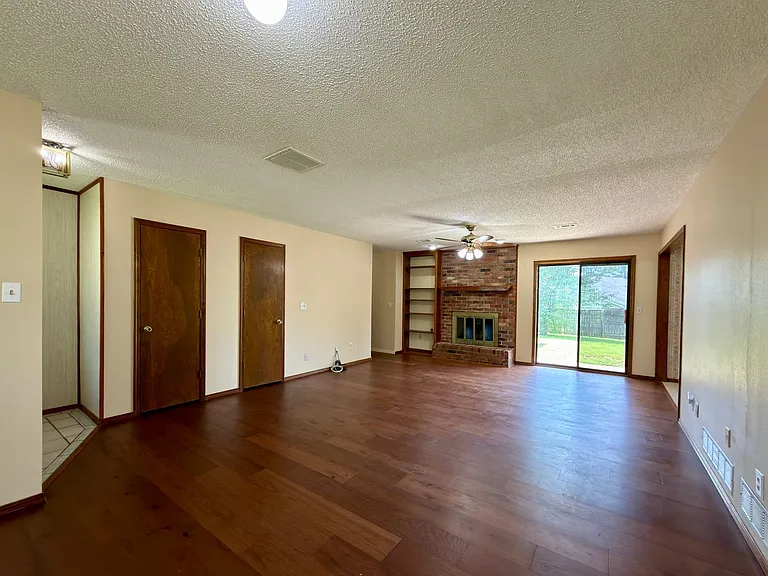 9612 Apple Gate Dr — Photo 21