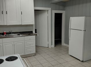 34 Nichols St APT 1A, Gardner, MA 01440