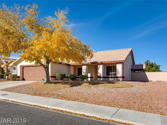 3rd image of 7508 Mountain Quail Ave