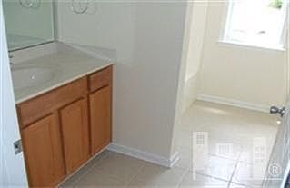 4th image of 5138 Greenville Loop #D