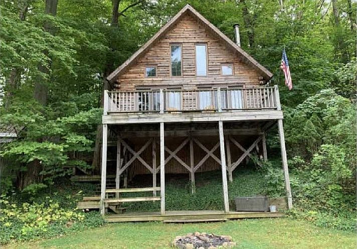 2nd image of 8562 E Lake Rd