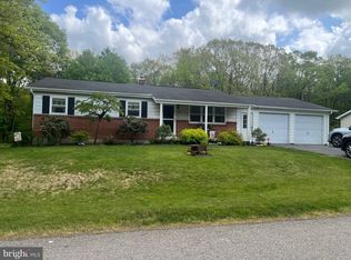 105 W Pine St, Sheppton, PA 18248
