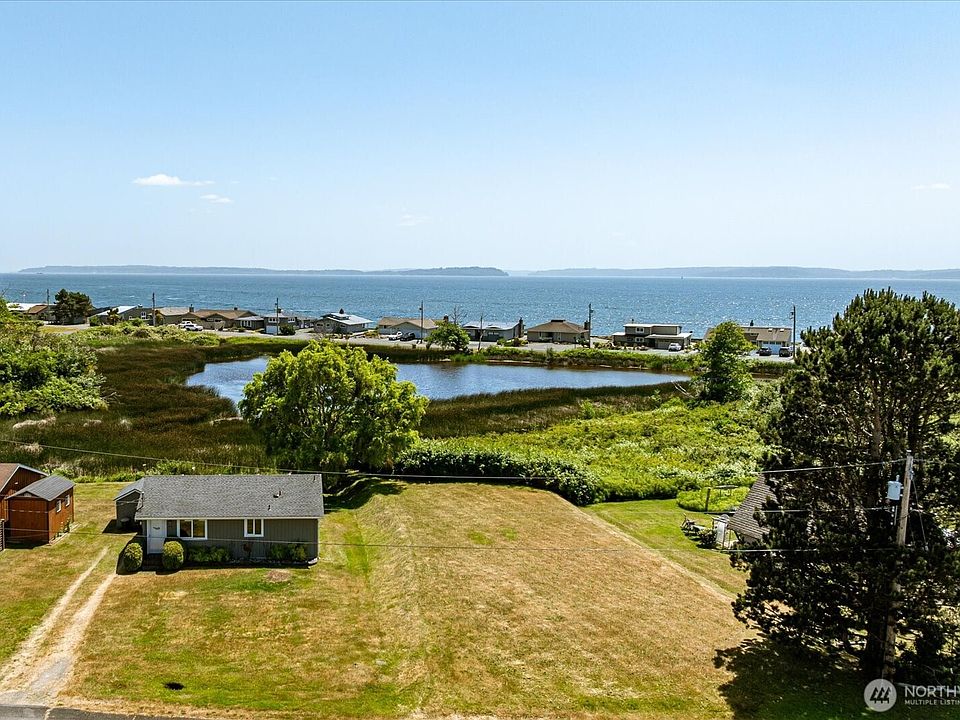 1st image of 214 Lighthouse Way