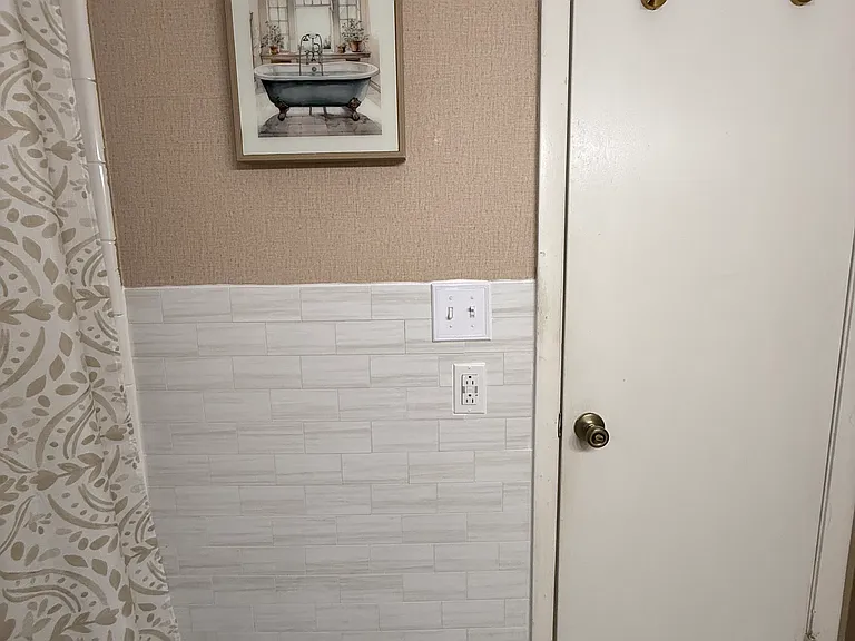 2241 W Pensacola St #52 — Photo 16