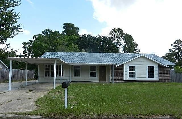 1st image of 100 Mary Ellen Dr