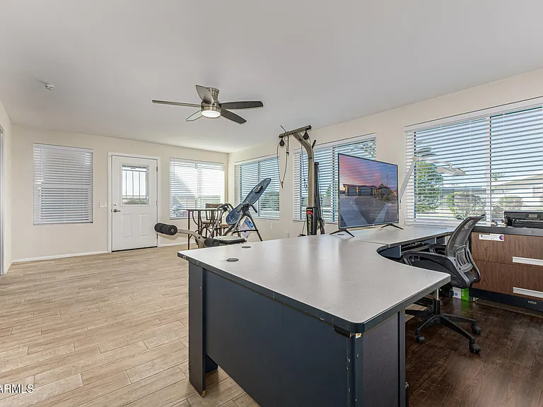 11210 W Pueblo Ct — Photo 26