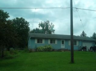 13565 Newlander Ave, Lindstrom, MN 55045