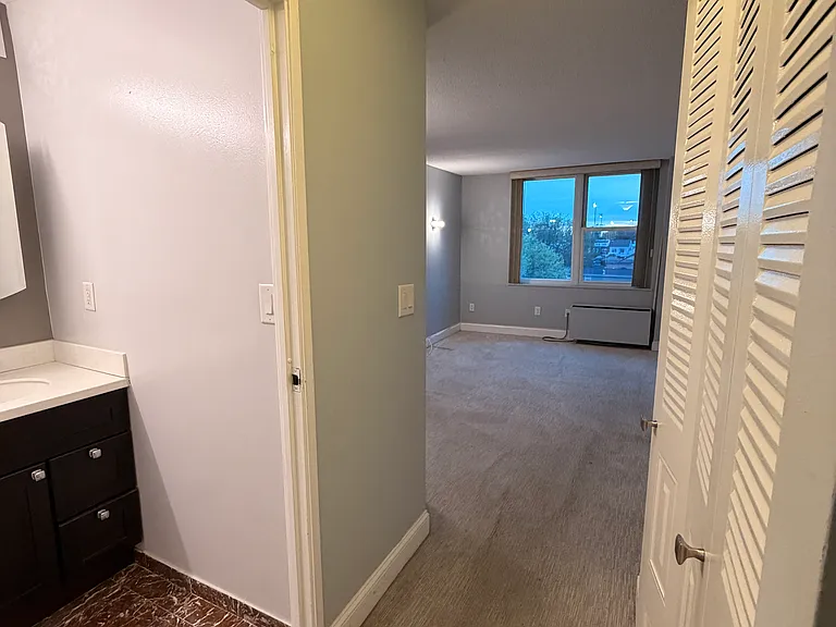 Entrance to the master beedroom
