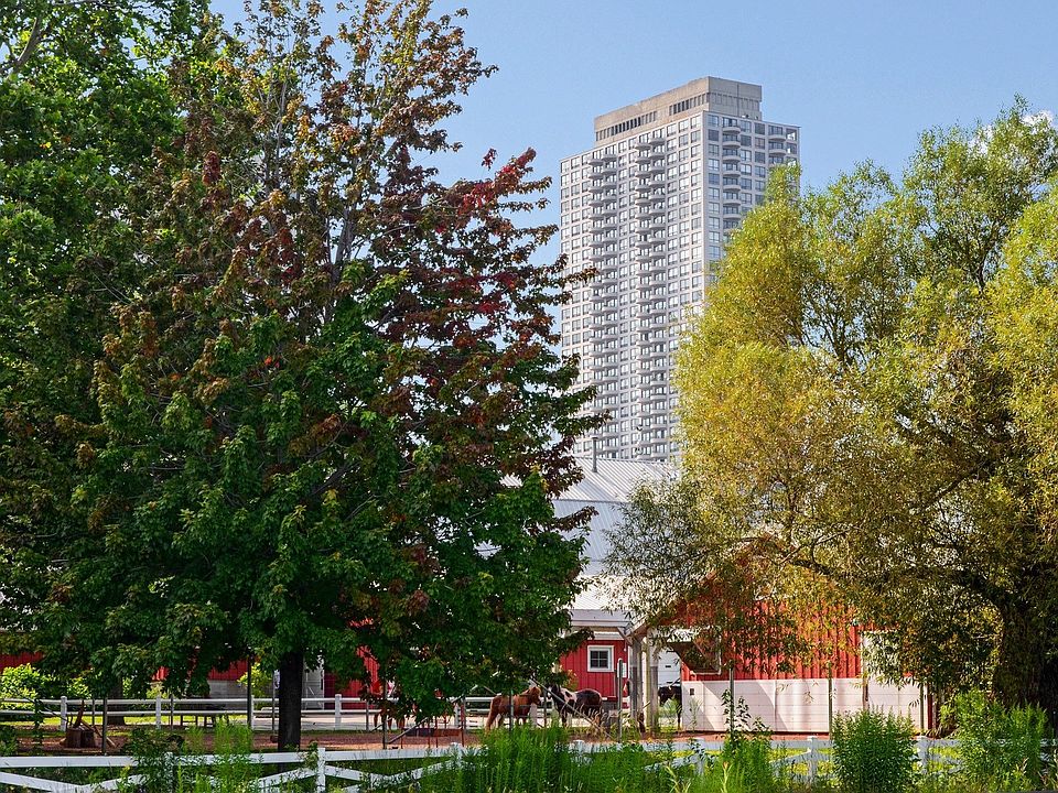 1st image of 2020 N Lincoln Park W APT 13D