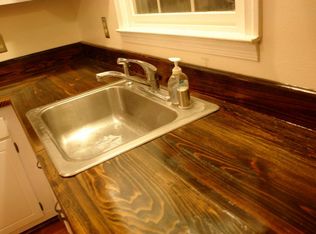 1044C Ramsgate Dr, Sterling, VA 20164