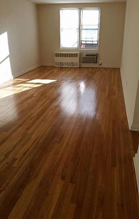2nd image of 400 Argyle Rd APT Rj2