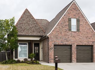 405 Habitat Ridge Dr, Broussard, LA 70518