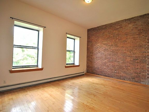 2nd image of 112 W 119th St Unit 3