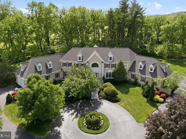 5 Wingate Ct, Flourtown, PA 19031
