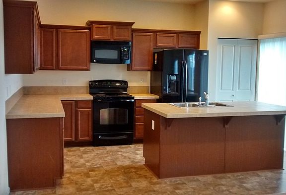 2nd image of 19909 18th Avenue Ct E