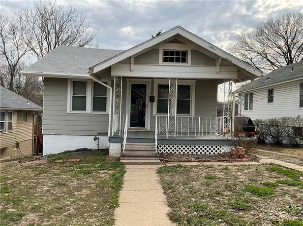 327 N 30th St, Kansas City, KS 66102