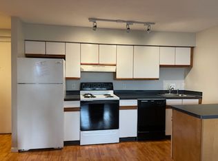 10 Roberts St APT 21, Somerville, MA 02145