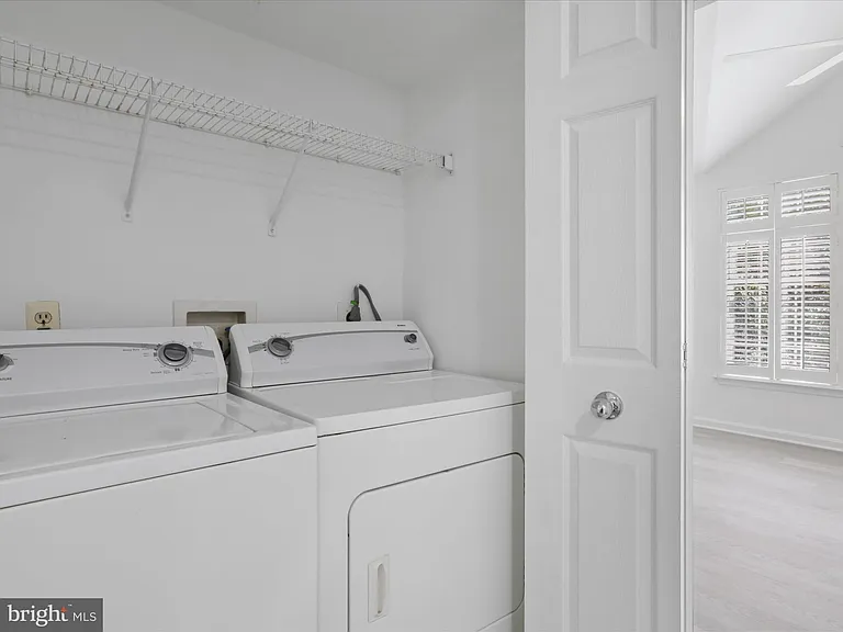 5129 Beauregard St — Photo 32