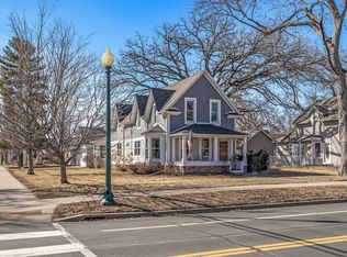 4833 Stewart Ave, White Bear Lake, MN 55110