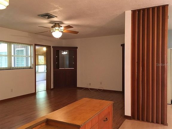 5th image of 52 Lake Hunter Dr