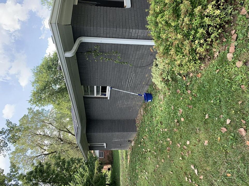 2nd image of 7233 Faris St
