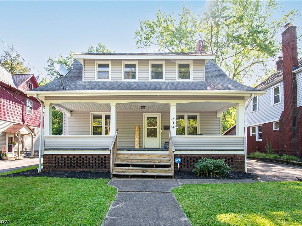 1st image of 212 Bonnie Brae Ave NE