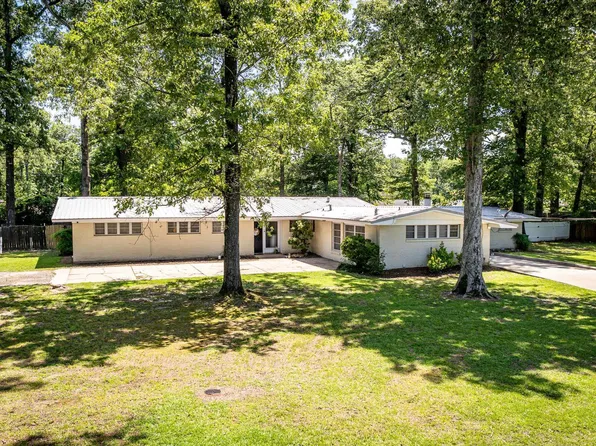 2214 Beechwood Dr, Monroe, LA 71201