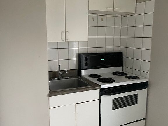 4th image of 1162 Richmond St