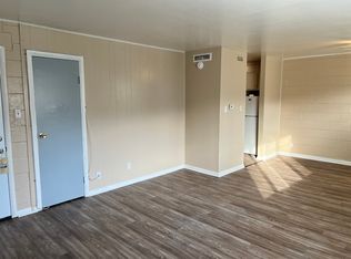 4521 E Washington St APT E4, Indianapolis, IN 46201