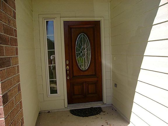 2nd image of 9723 Park Heath Ln