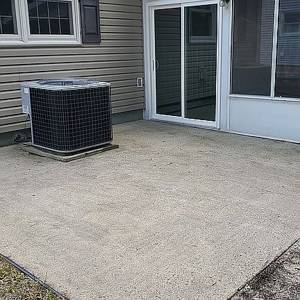 Side patio