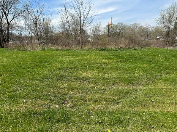 1183 Dillon Rd, Mansfield, OH 44906