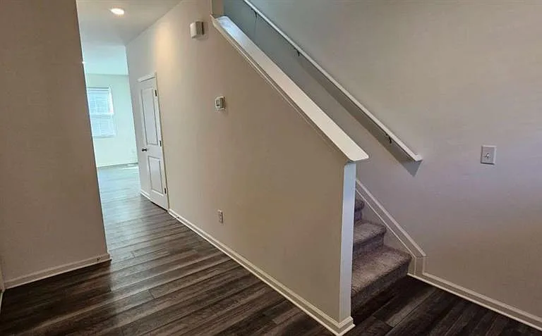 3488 Cardinal Dr — Photo 2