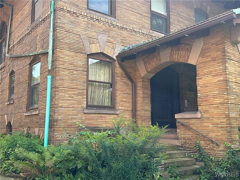 2nd image of 781 W Ferry St #S