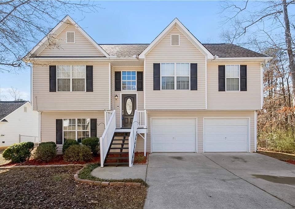 1st image of 17 Oak Grove Ln NW