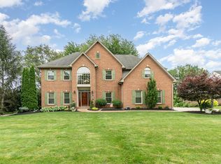 6568 Pinehurst Ln, Loveland, OH 45140