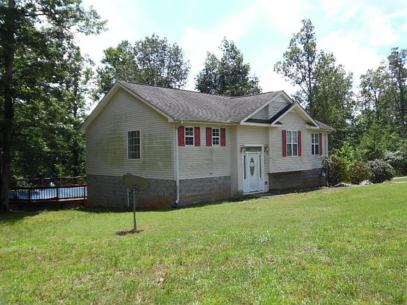 4th image of 102 Fitzgerald Dr