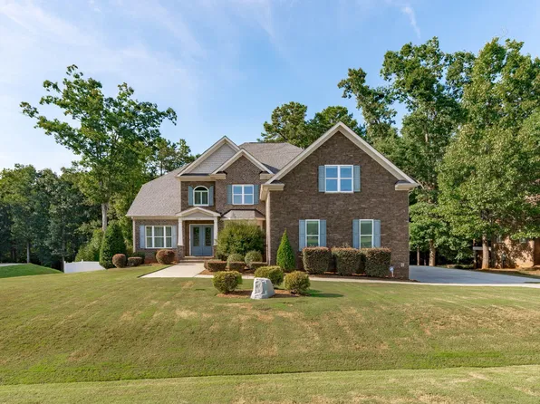3504 Castelaine Cir, Apex, NC 27539