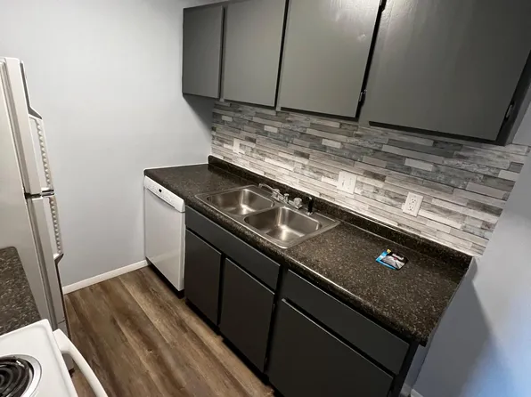1221 Talcott Ave #B3, Fort Atkinson, WI 53538