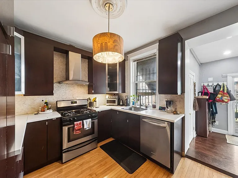 5006 N Wolcott Ave #2 — Photo 7