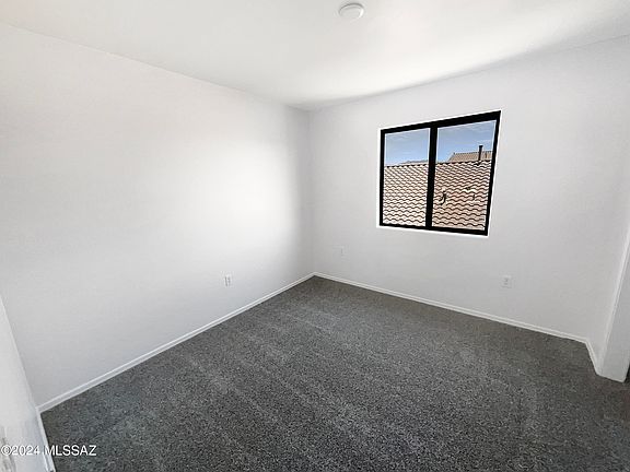 3rd image of 11553 W Stone Hearth St