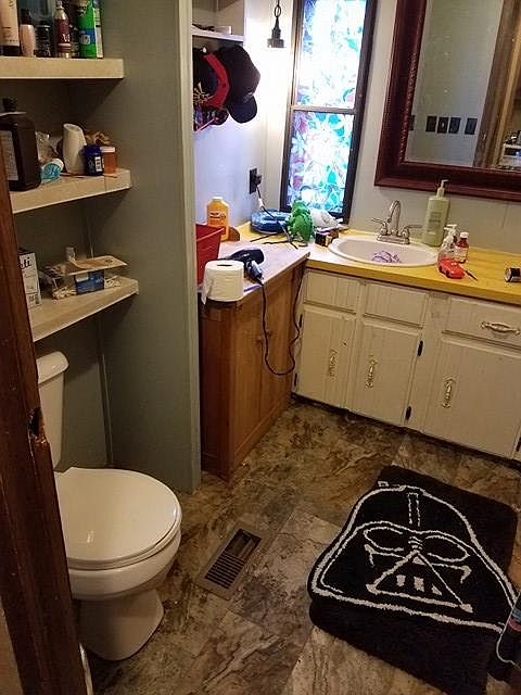 2nd image of 2121 SE Winter Park Dr