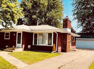1552 Collins St, Neenah, WI 54956