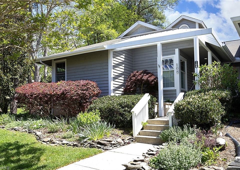 1st image of 108 Elmwood Cir