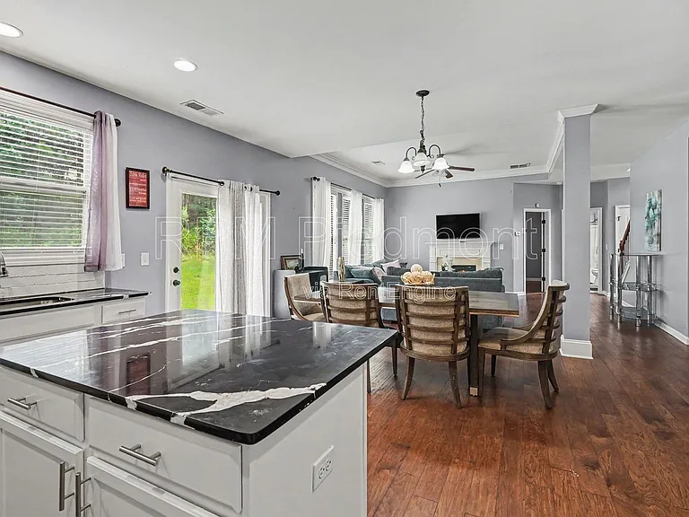2909 Estate View Ct — Photo 14