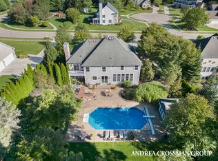 2746 Sanctuary Dr, Stevensville, MI 49127