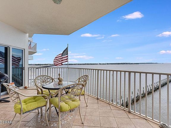 3rd image of 1600 Marina Bay Dr Unit 406
